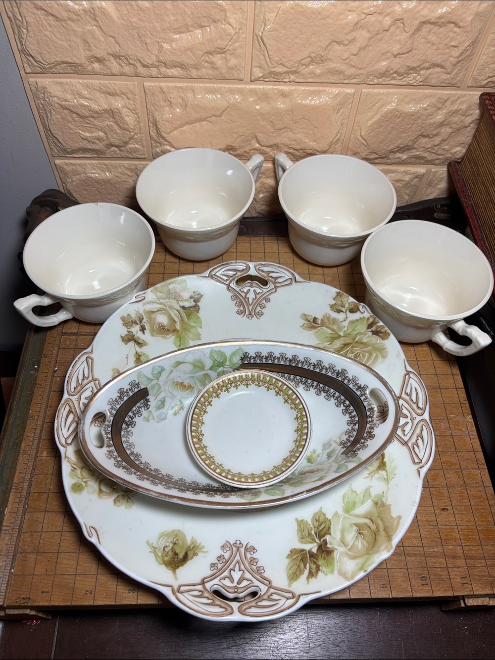 Vintage Ceramic Serving Platter 2 Dishes 4 Cup Set Roses Cream, Green, Gold Trim